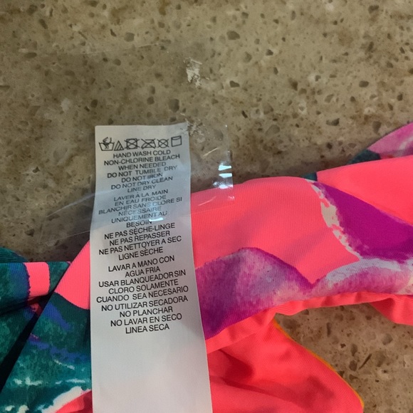 NWOT LA BLANCA Isla Printed Flutter Sleeve Bikini Top Size 14 - Picture 8 of 8